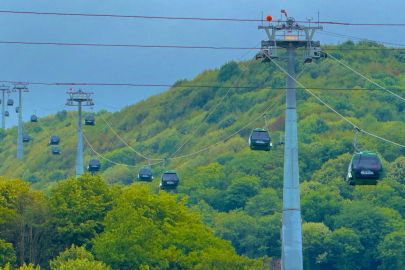 Ara tatil keyfi Kartepe Teleferik’te katlanıyor
