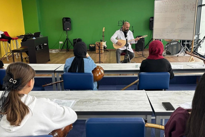 Çayırova’da bağlama kurslarına yoğun ilgi