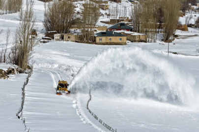 Van'da 220 köy yolu ulaşıma kapalı