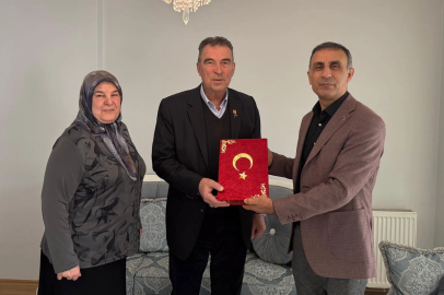 İzmit Belediyesi Gazileri unutmuyor