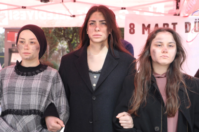 Kocaeli İzmit'te ‘Bi Dünya Kadın’ canlı heykel sergisi