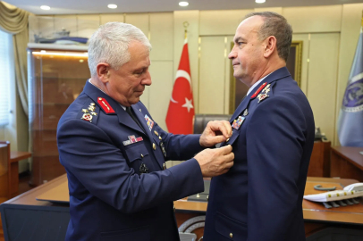Hava Kuvvetleri Komutanlığı'nda görev değişimi